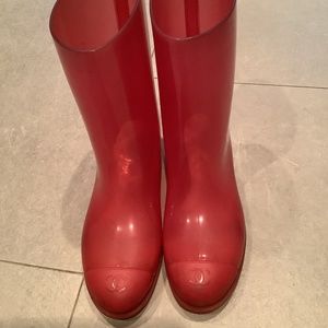 Chanel Pink Rainboots size 39